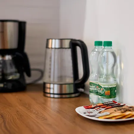 Appartement Neon By Bookinghost *