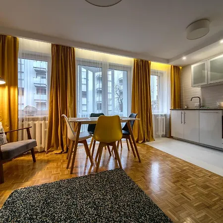 Neon By Bookinghost Appartement